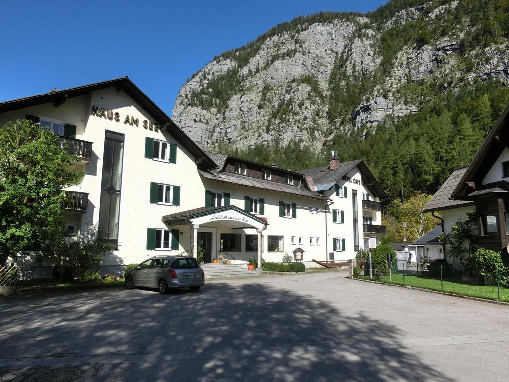 Hotel Haus Am See Obertraun Bagian luar foto
